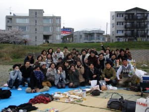 538775_369118606466604_886377952_n