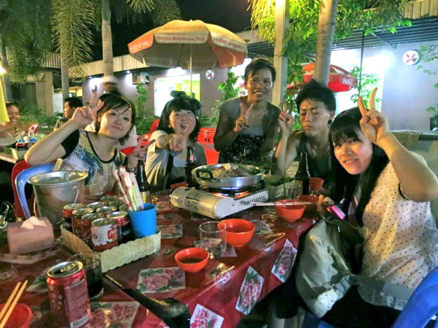 253772_430048613751294_97428176_n