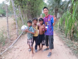 553280_430065807082908_982023060_n-1